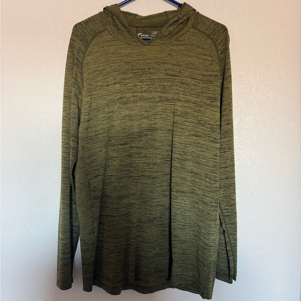 Zyia Active Green hooded Long Sleeve Performance Shirt Mens Large